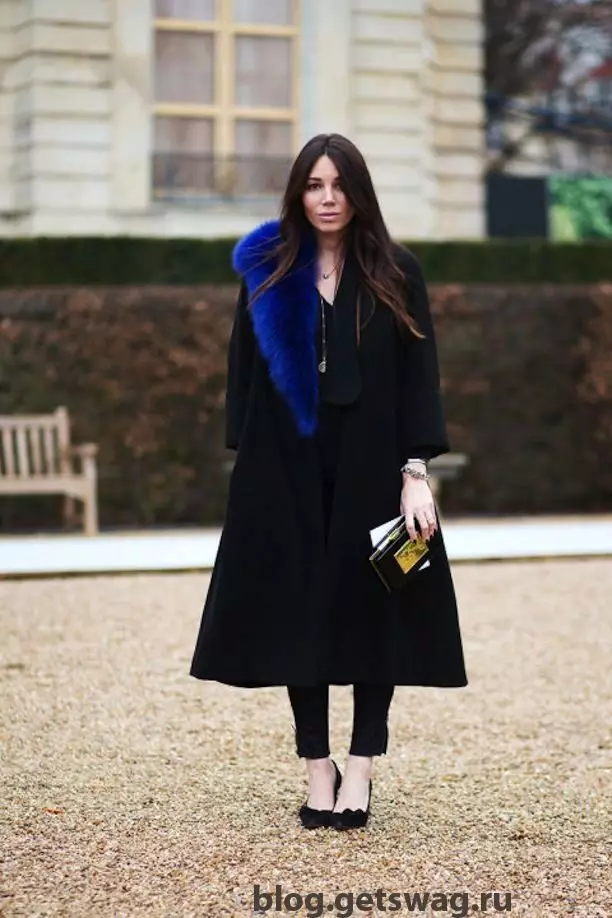Femelle manteau noir (172 photos): long, court, à capuche, noir et blanc, droite, cuir manches, ajustement, cuir 611_64