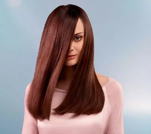 Philips Hair Fero: Revizii profesiajn rektifilojn kun ionigo kaj ceramika tegaĵo 6162_3