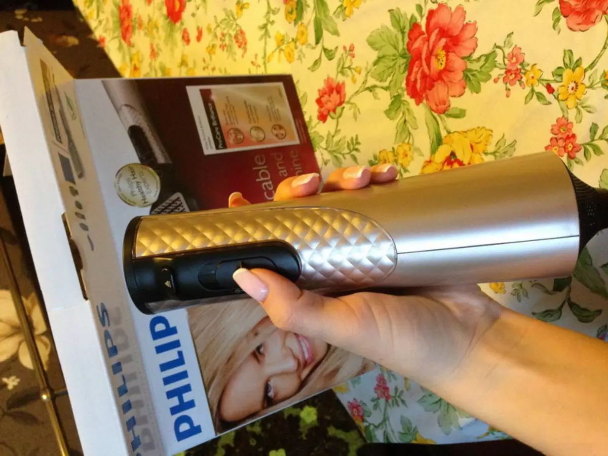 Philips Hairdryers: Revisão de secadores de cabelo com pente de fiação e escolha o estilo de cabelo da Philips 6173_18