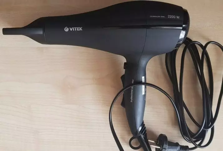 Vitek hair dryers: models with a brush (comb) for hair, diffuser and others. Review reviews 6178_22