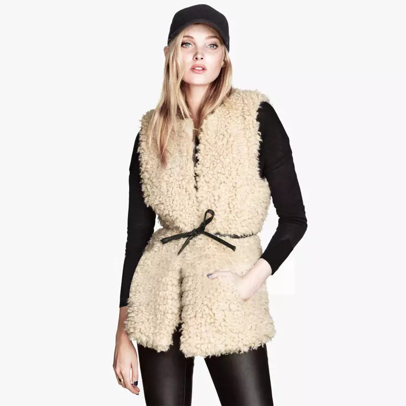 Пальто зі штучного хутра (78 фото): з каракулю, з капюшоном, плюшеве, жіночі моделі пальто 621_33