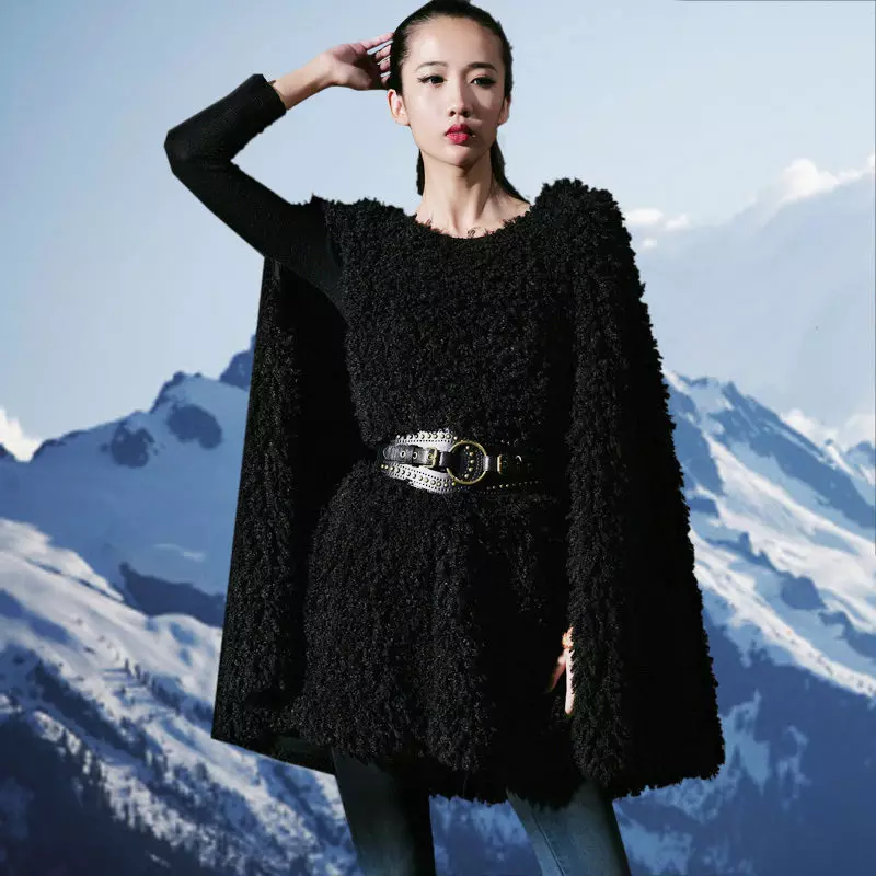 Пальто зі штучного хутра (78 фото): з каракулю, з капюшоном, плюшеве, жіночі моделі пальто 621_55