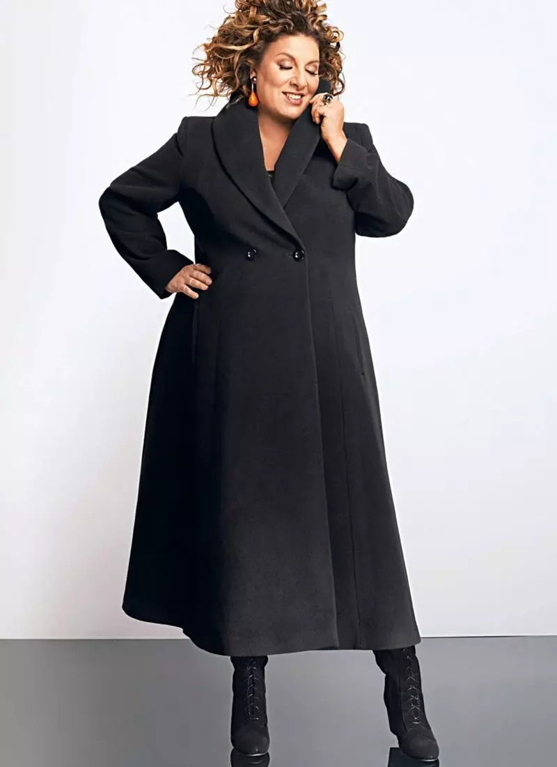 Žena kabát pružina 2021 (356 fotografií): od ruských výrobcov, modelov, štýlov a štýlov, prešívané, krátke, tlmenie, koža 623_195