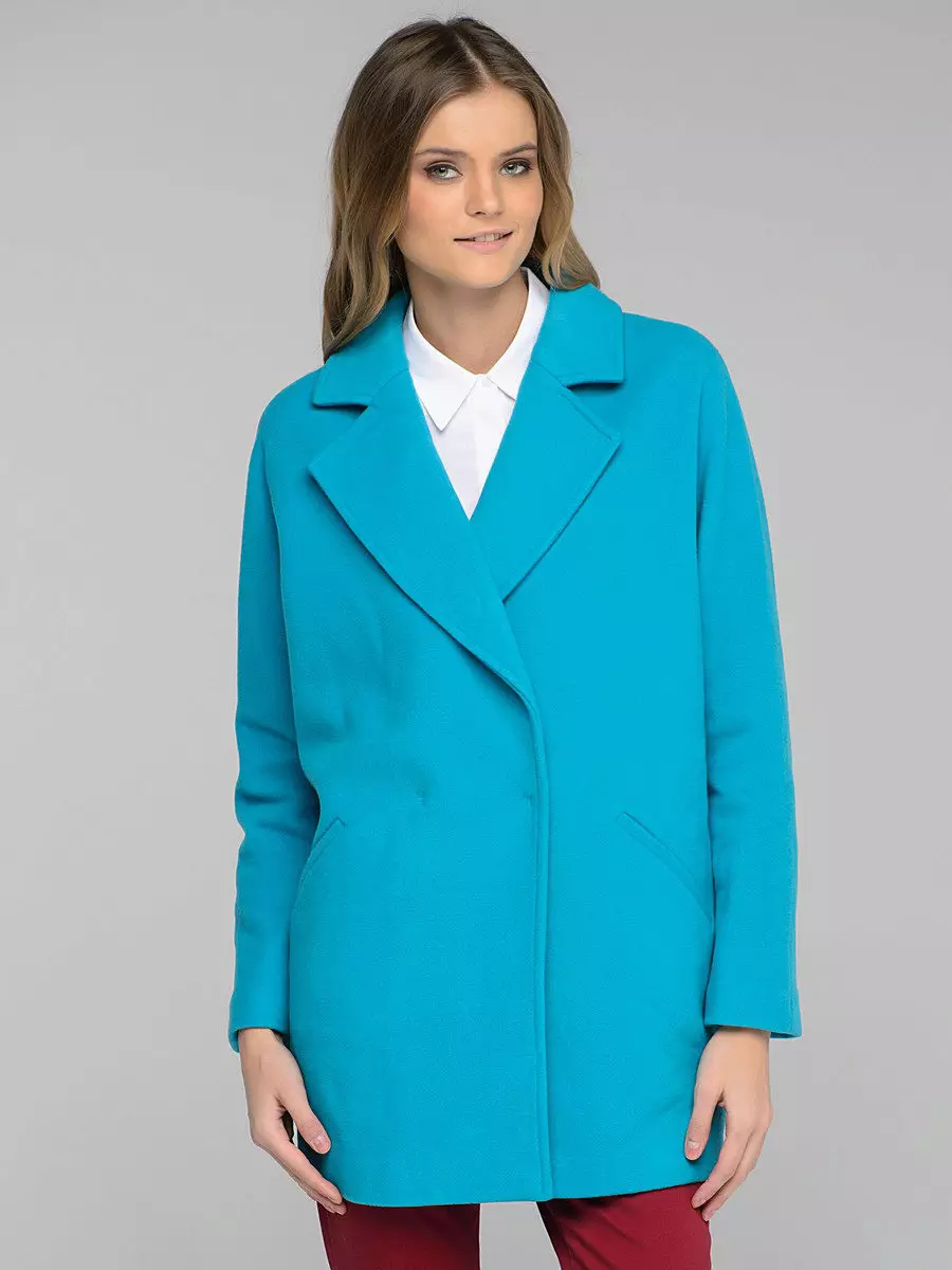 Žena kabát pružina 2021 (356 fotografií): od ruských výrobcov, modelov, štýlov a štýlov, prešívané, krátke, tlmenie, koža 623_244