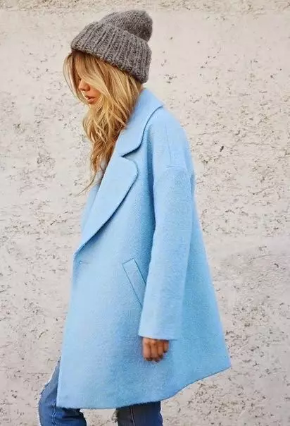 Abrigo femenino de la primavera 2021 (356 fotos): desde los fabricantes, modelos, estilos y estilos rusos, acolchados, cortos, amortiguación, cuero 623_328