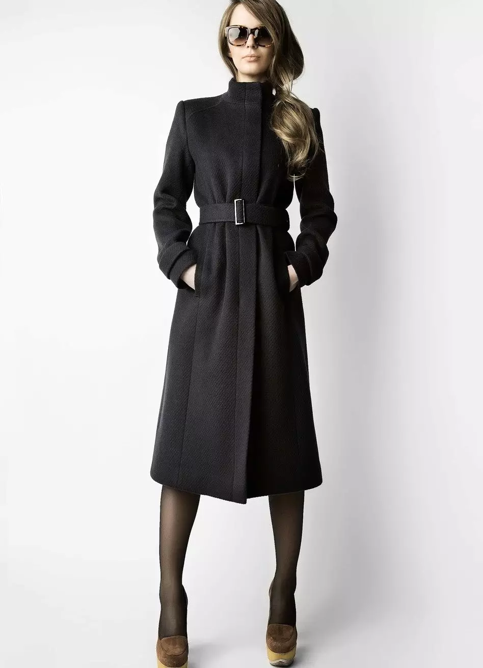 Женски капут пролеће 2021 (356 фотографија): од руских произвођача, модела, стилова и стилова, прекривено, кратак, пригушивање, кожа 623_94