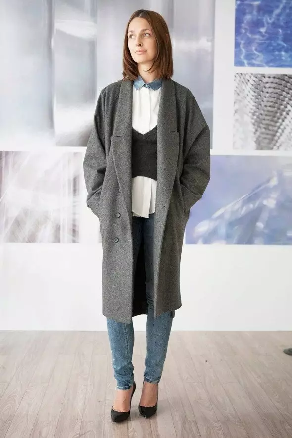 Демісезонні жіночі пальта (322 фото): пальто московських фабрик, моделі 2021-2021, для жінок після 50 років, молодіжні 624_306