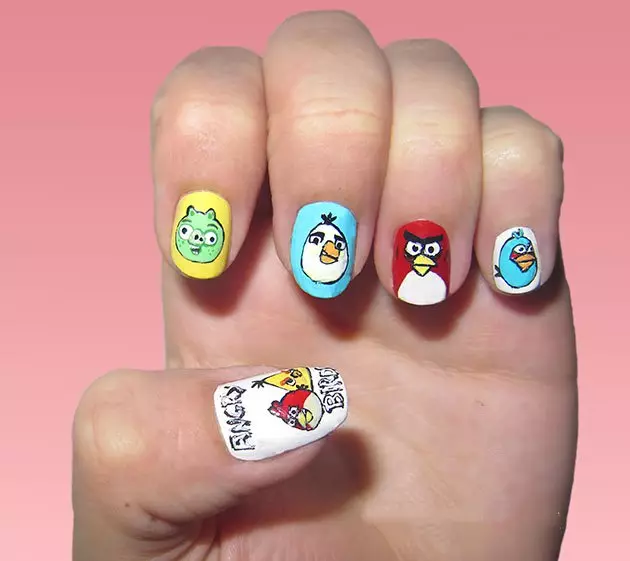 Cartoons ka lipekere e (58 photos): moralo oa qabolang manicure le bahale 