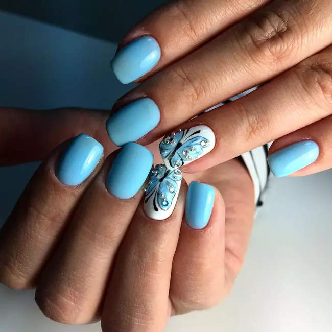 Manicura con insectos (31 fotos): ideas de diseño de uñas, estilistas consejos 6275_10