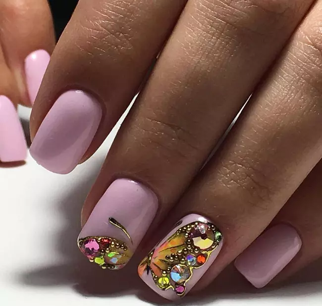 Manicura amb insectes (31 fotos): idees de disseny d'ungles, consells d'estilistes 6275_8