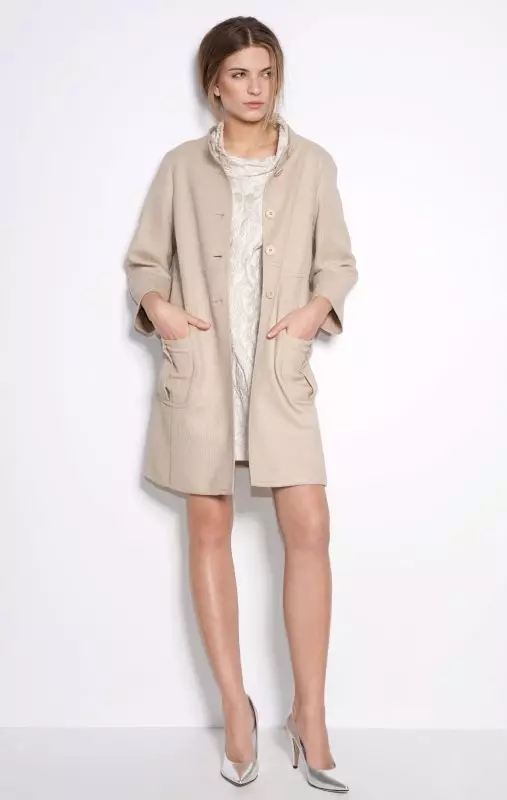 Modny letni płaszcz 2021 (148 zdjęć): żakard, światło, stylowe modele kobiet 2021, bawełna i len, w stylu Boho, bez kołnierza 629_25