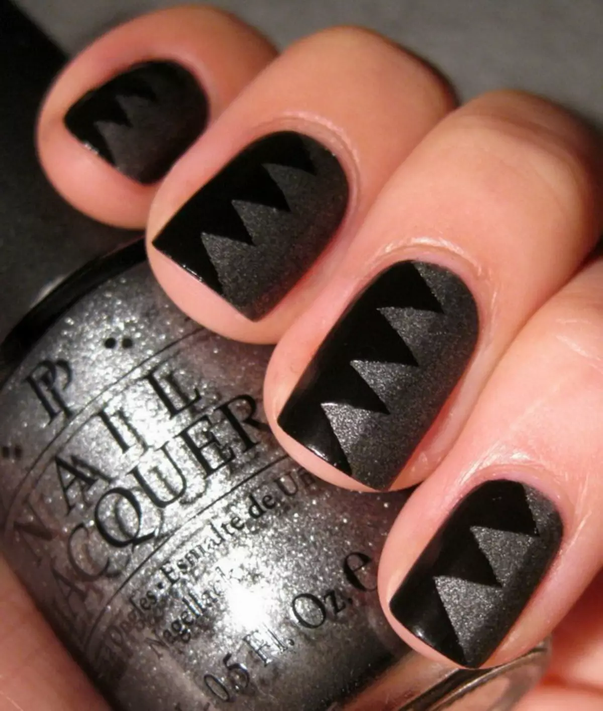 Gothic manicure (40 зураг): хэв маягаар хумсны дизайны онцлог нь бэлэн боллоо 6351_10