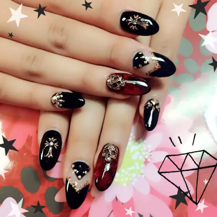 Manicure ya gothic (picha 40): Makala ya kubuni ya misumari kwa mtindo ni tayari 6351_17