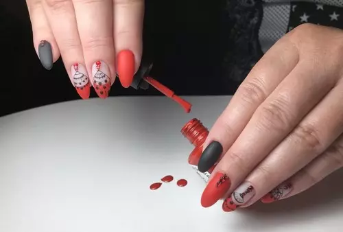 Gotiese manicure (40 foto's): Kenmerke van die ontwerp van naels in styl is gereed 6351_37