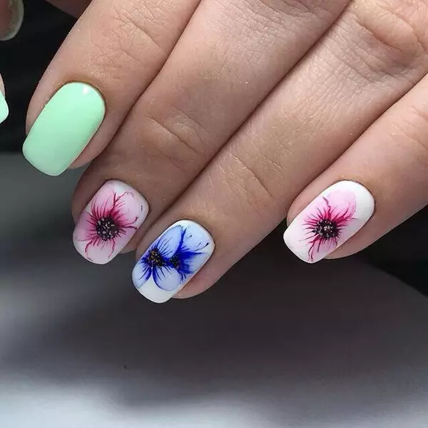 manicura linda (63 fotos): Creación de diseño de uñas femenino con dibujos 6356_20