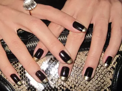 Kvöld manicure (46 myndir): Fallegt nagli hönnun í bláum tónum 6363_4