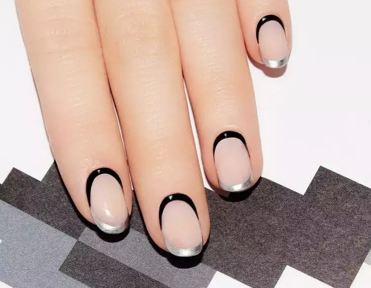 Manicure francese con strass (66 foto): Bellissimo design fritte nere su unghie con pietre, manicure con strass su un anello 6370_9