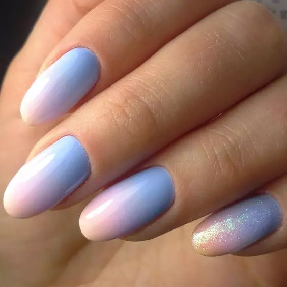 Manicure Ombre (Litšoantšo tse 184): Ke eng? U ka etsa joang se tšoeu se bosoeu le le bobebe ho lipekere seterekeng sa brash ea ombre brashe mme phello ee e fapana joang le gratient? 6379_61