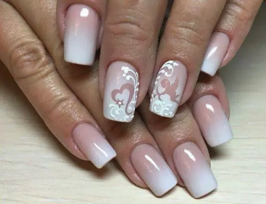 Kab tshoob Manicure (140 daim duab): Kev tsim nyog tsim rau cov ntsia hlau luv luv ntawm tus nkauj nyab rau lub cev tshoob, cov tswv yim zoo nkauj manicure rau cov qhua 6385_101