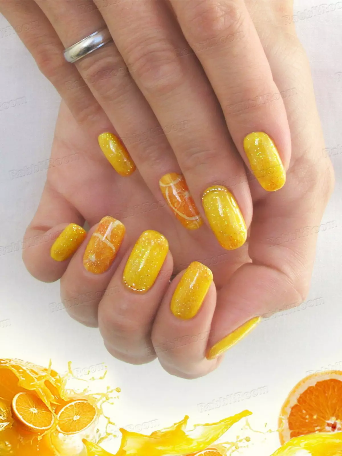 Citrus em unhas (39 fotos): Técnica de manicure passo a passo com fatias de limão, limão, toranja e laranja. Opções de design 6390_3
