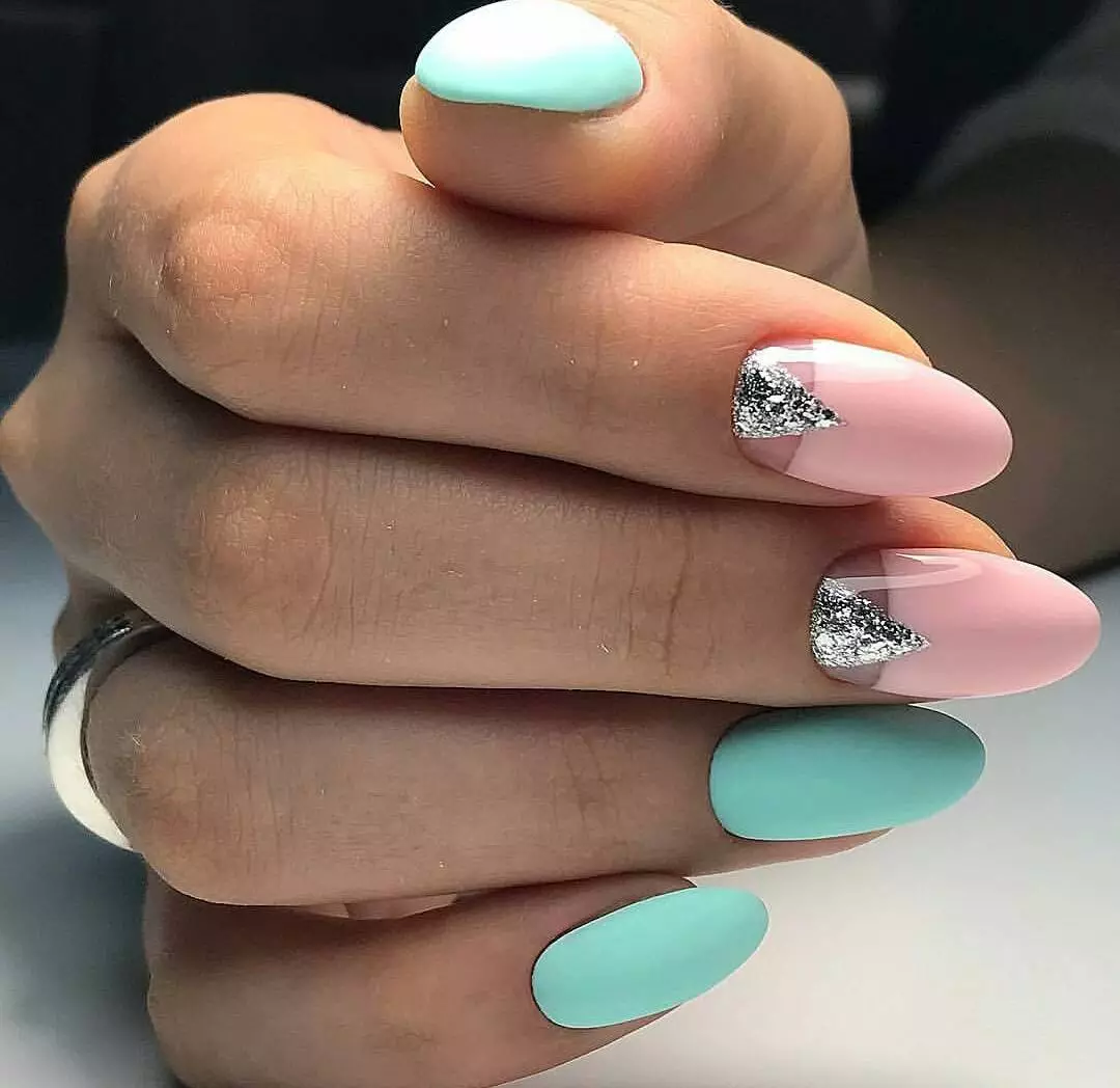 Features ya miterere yo mu cyi manicure (137 photos): ivyiyumviro bishasha mu heza mpeshyi manicure na ibishushanyo na rhinestones, Amahitamo mwiza na Imisusire 6397_2