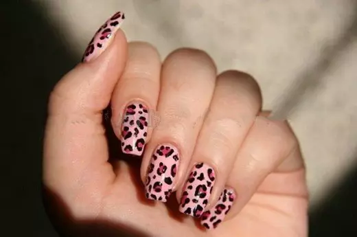 Leopard manicure (37 photos): nail design with leopard print. How to evoke such a drawing step by step? 6416_11