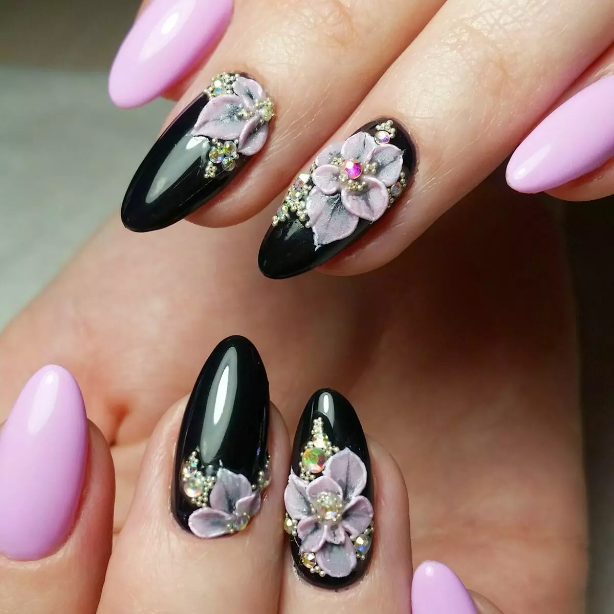 Birthday Manicure (55 bilder): Super Handsome Nail Design Ideas 6417_18