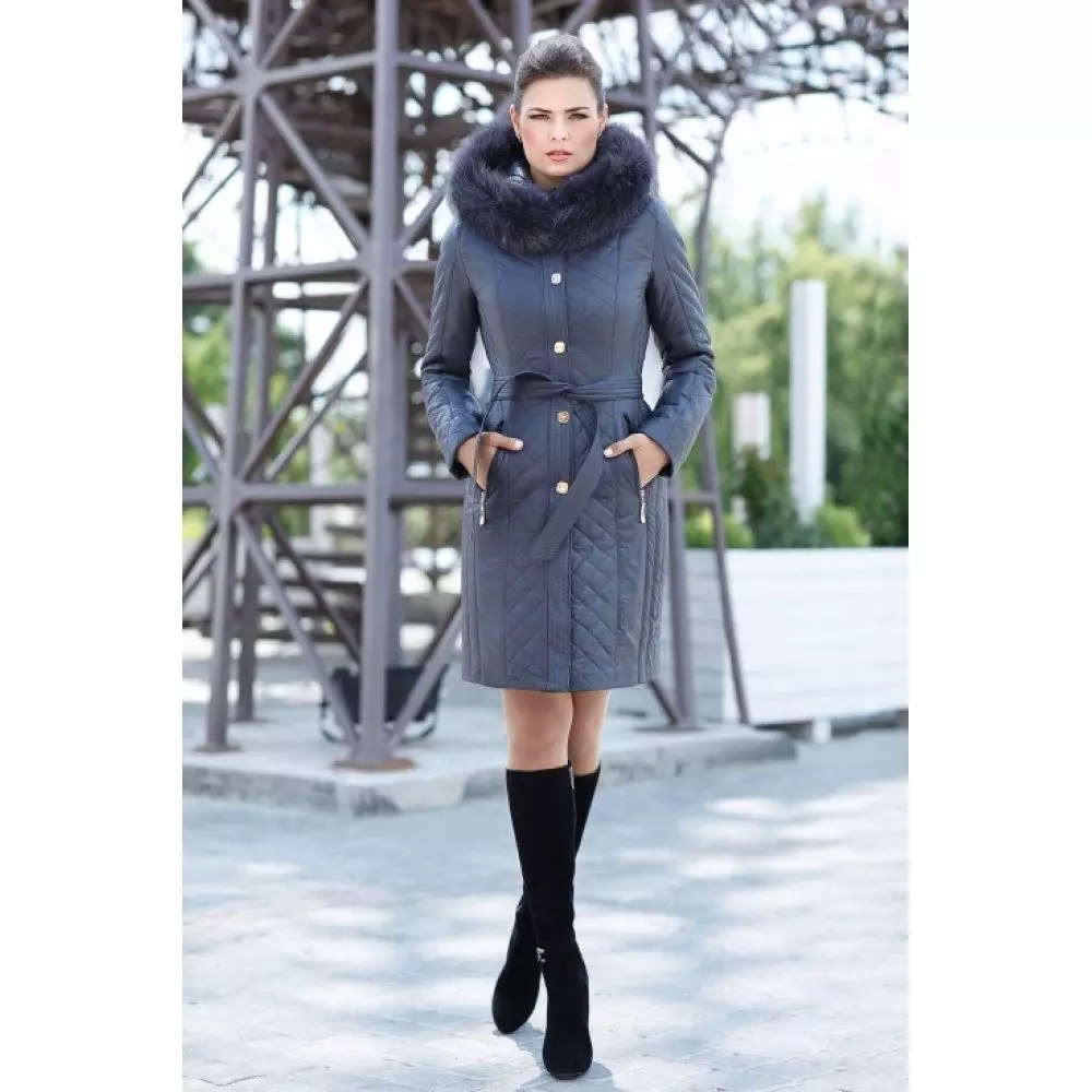 Winter Women's Coat (384 mga larawan): Fashionable 2021 sa sintepsum, hooded, kabataan, lana, para sa buntis, amerikana pababa 643_112