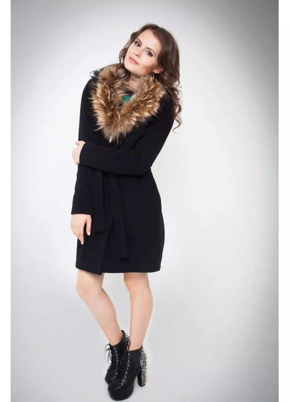 Winter Women's Coat (384 mga larawan): Fashionable 2021 sa sintepsum, hooded, kabataan, lana, para sa buntis, amerikana pababa 643_174