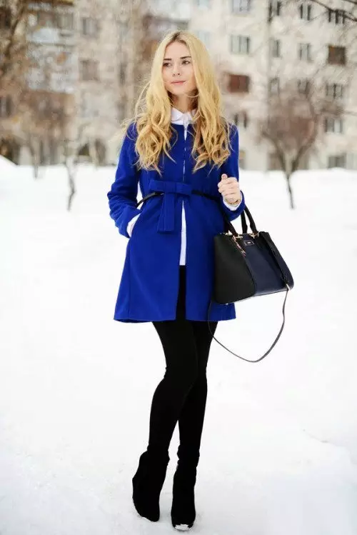 Winter Women's Coat (384 mga larawan): Fashionable 2021 sa sintepsum, hooded, kabataan, lana, para sa buntis, amerikana pababa 643_184