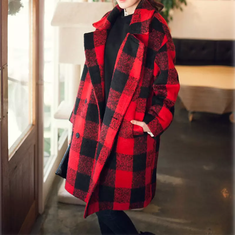 Winter Women's Coat (384 mga larawan): Fashionable 2021 sa sintepsum, hooded, kabataan, lana, para sa buntis, amerikana pababa 643_202
