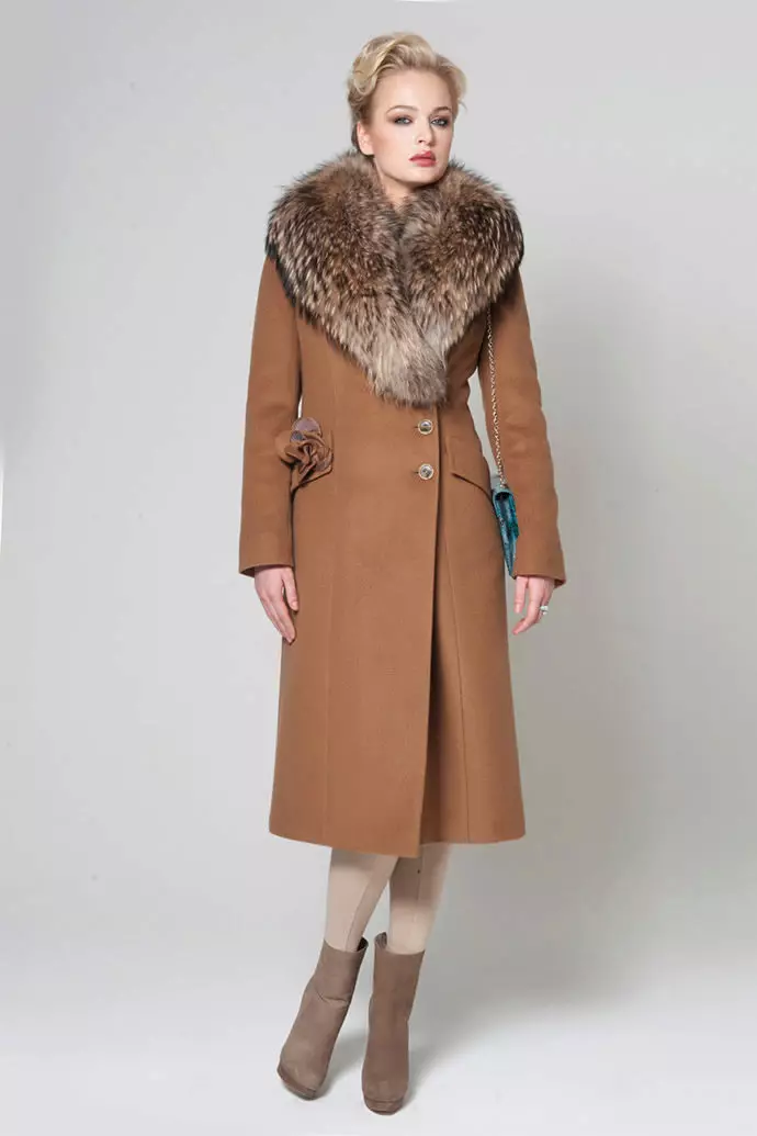 Winter Women's Coat (384 mga larawan): Fashionable 2021 sa sintepsum, hooded, kabataan, lana, para sa buntis, amerikana pababa 643_217