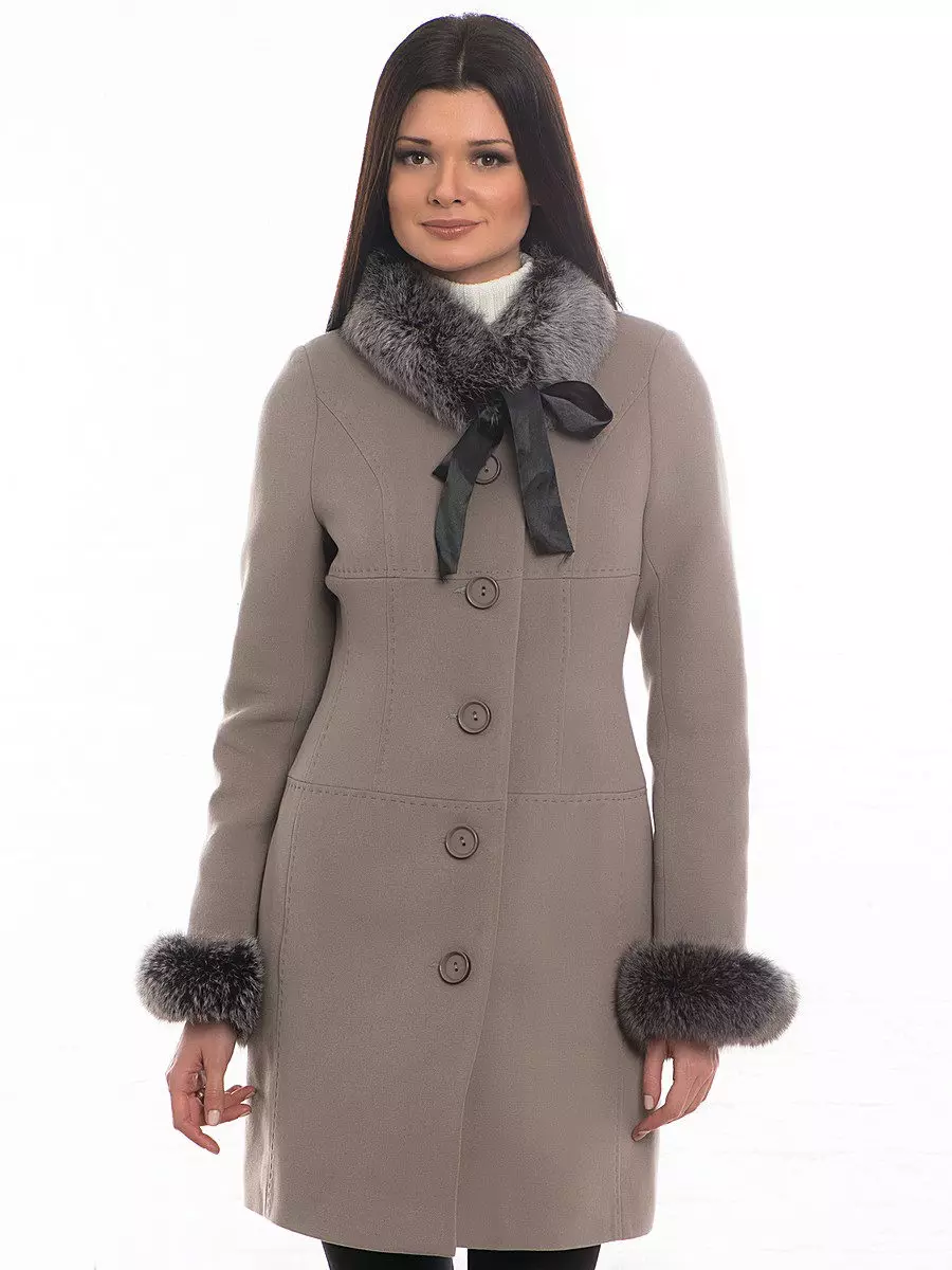 Winter Women's Coat (384 mga larawan): Fashionable 2021 sa sintepsum, hooded, kabataan, lana, para sa buntis, amerikana pababa 643_230