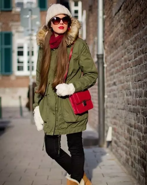 Winter Women's Coat (384 mga larawan): Fashionable 2021 sa sintepsum, hooded, kabataan, lana, para sa buntis, amerikana pababa 643_328