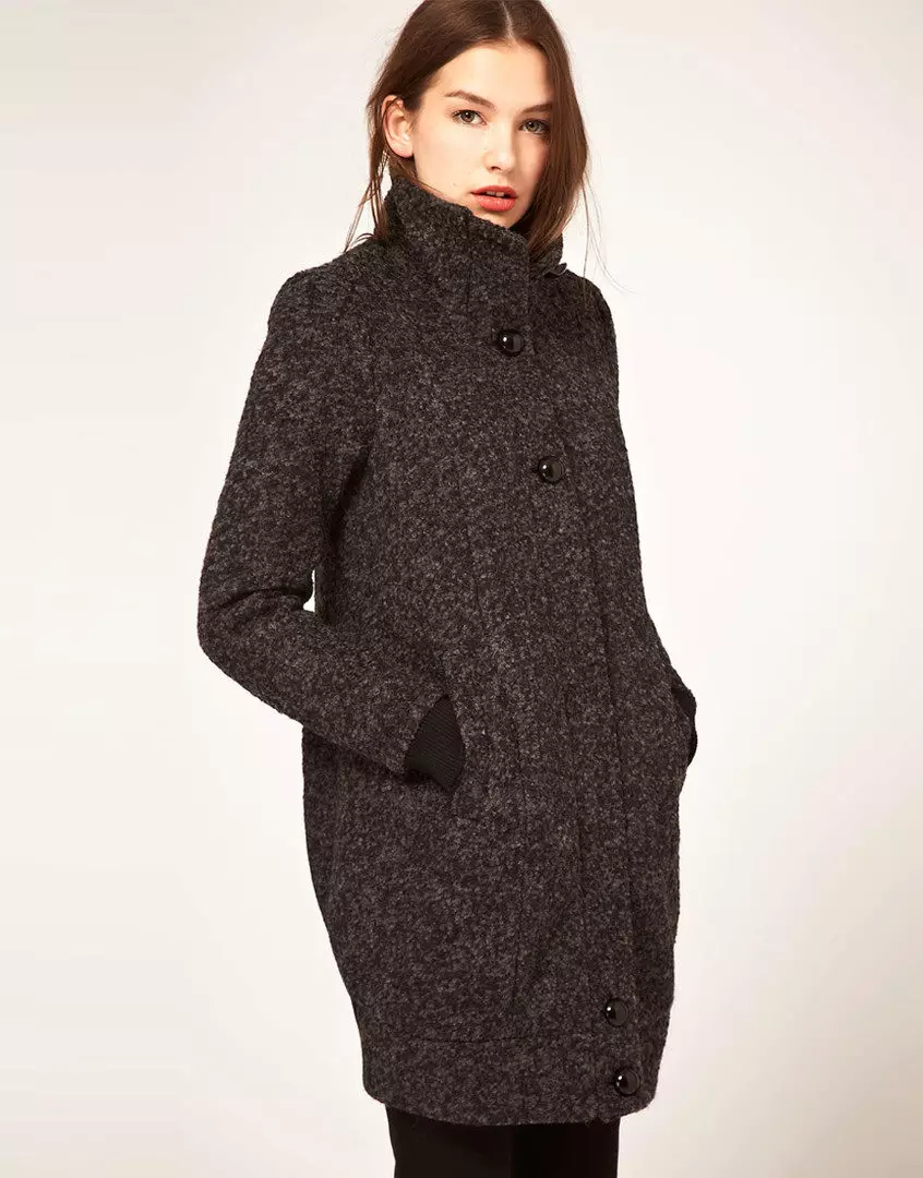 Téli női kabát (384 fotók): divatos 2021 a sintepsumon, kapucnis, ifjúság, gyapjú, terhes, kabát 643_55