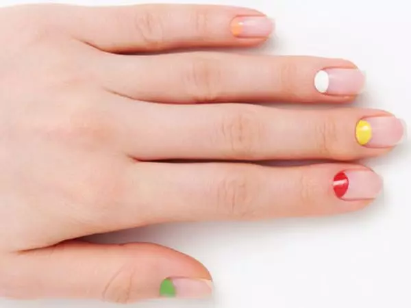 Figuur citroen op nagels (55 foto's): Stap-voor-stap ontwerp manicure met tekening en beoordelingen 6444_44