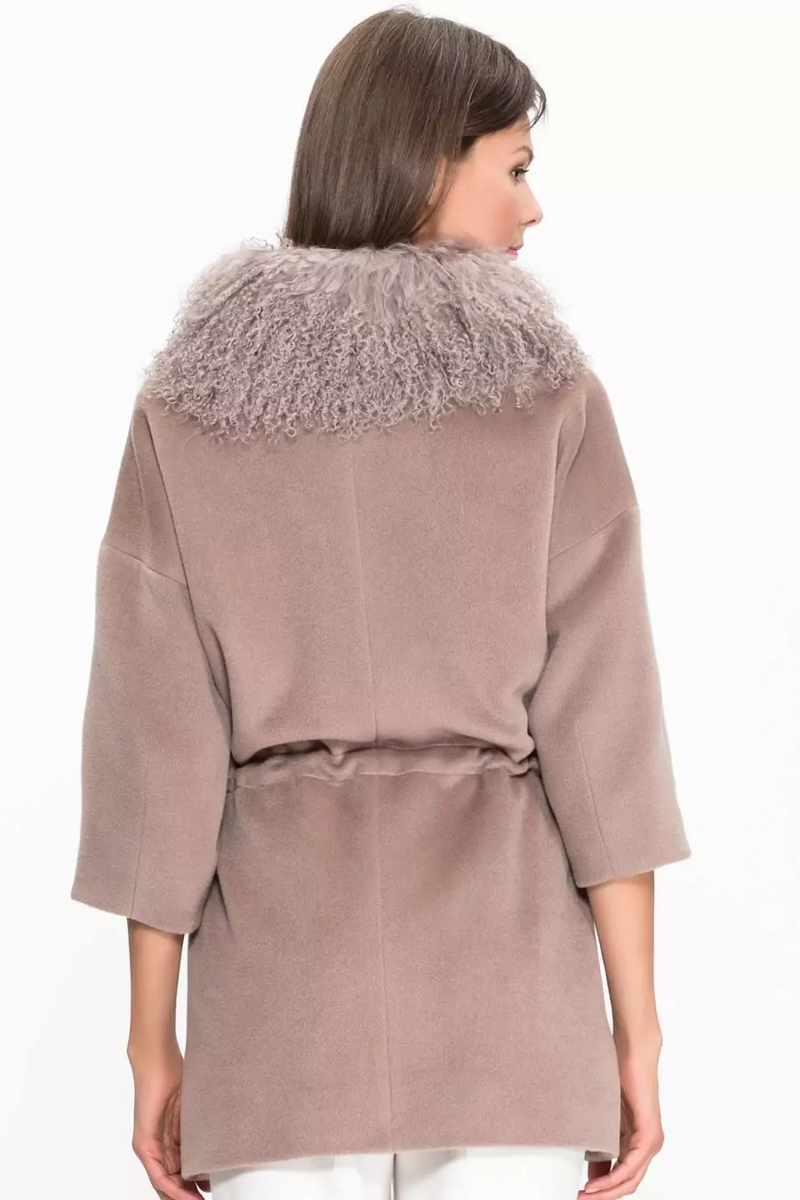 Зимски капут со крзно јака (306 фотографии): женски кожен капут, волнена, завеса, маскирана, модел 644_208