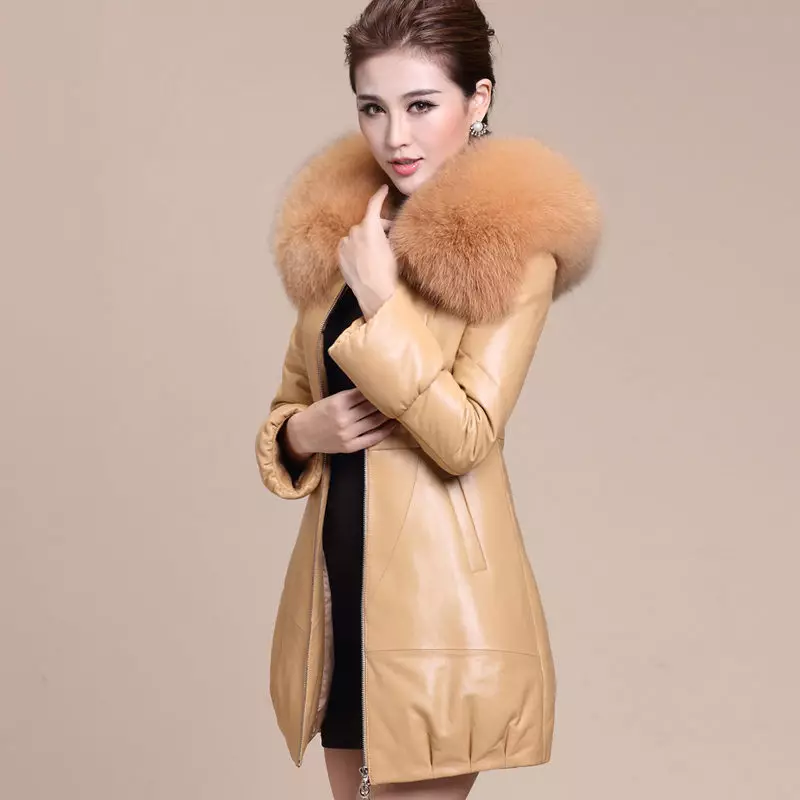 Зимски капут со крзно јака (306 фотографии): женски кожен капут, волнена, завеса, маскирана, модел 644_222