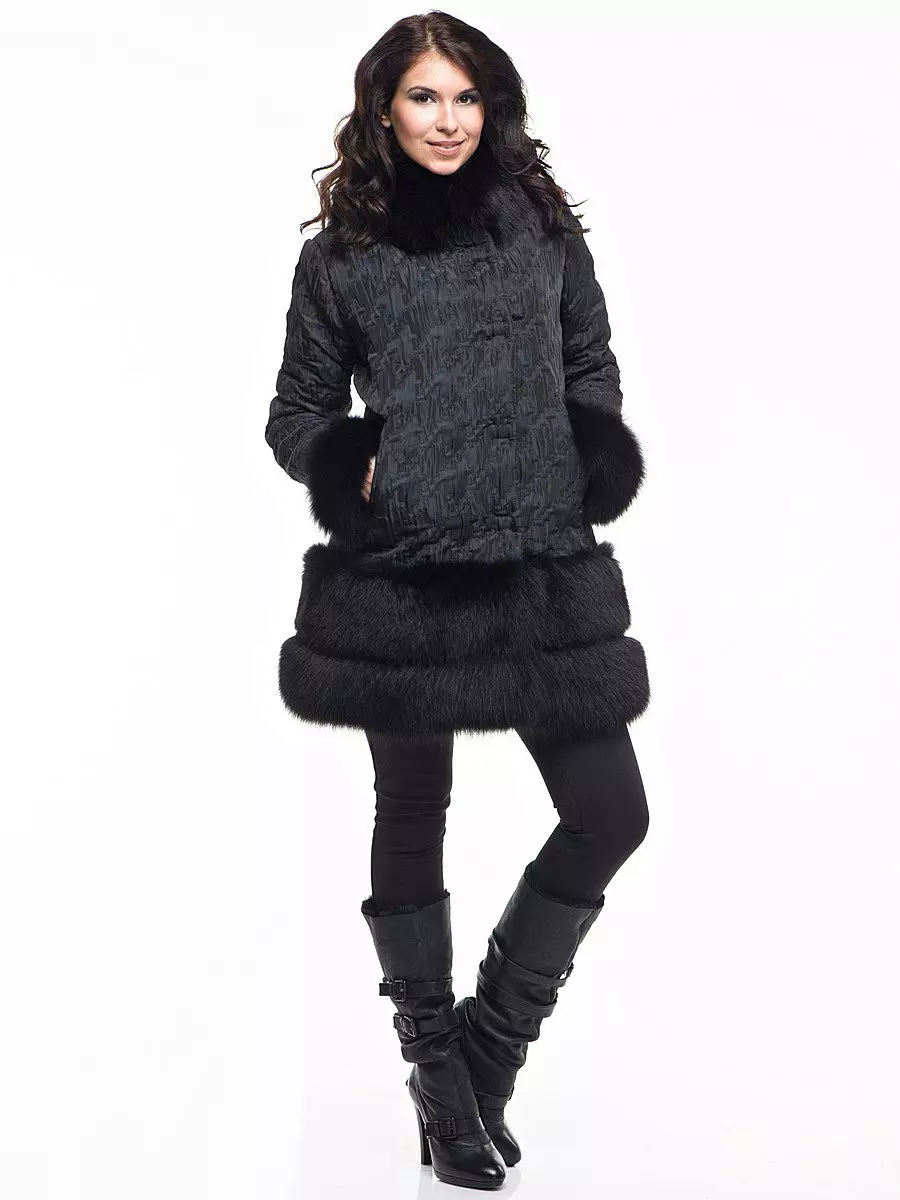 Зимски капут со крзно јака (306 фотографии): женски кожен капут, волнена, завеса, маскирана, модел 644_239
