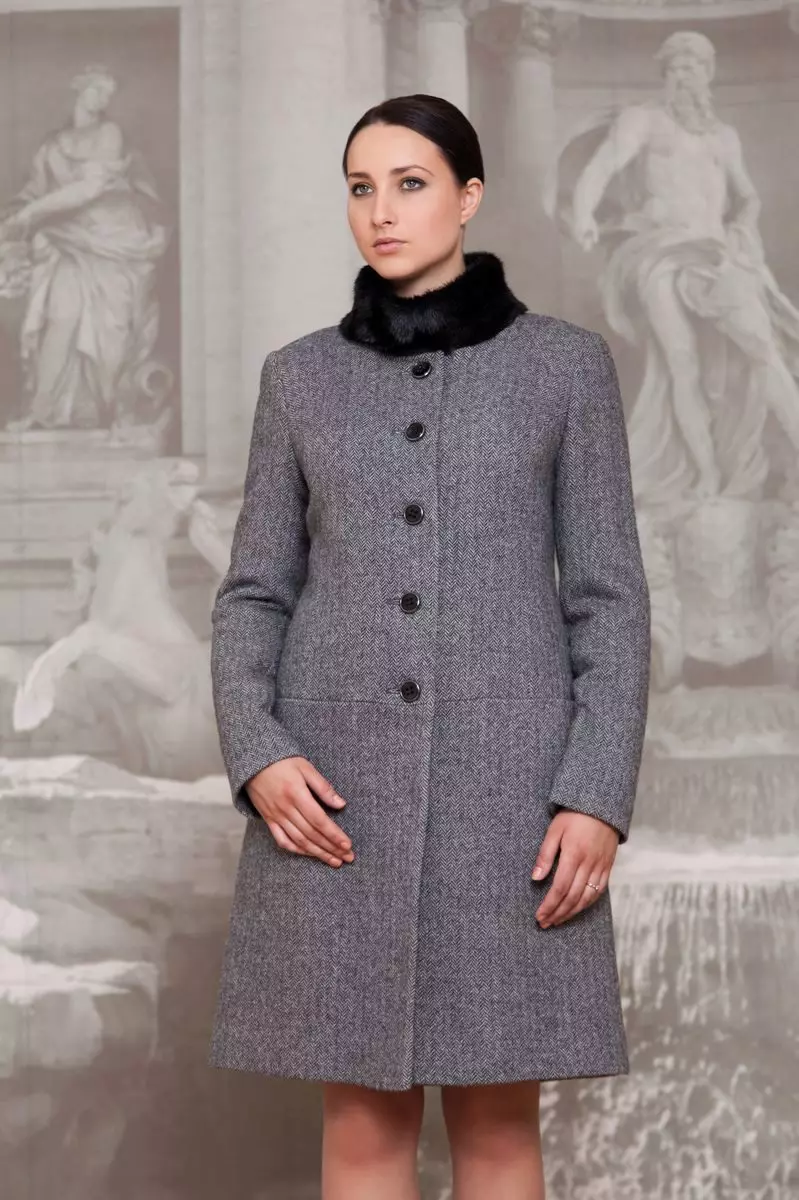 Зимски капут со крзно јака (306 фотографии): женски кожен капут, волнена, завеса, маскирана, модел 644_24