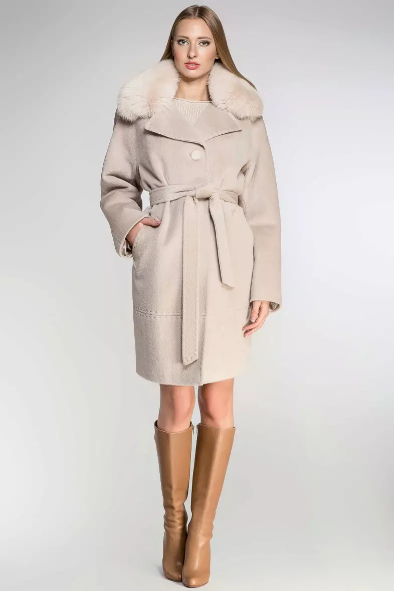 Зимски капут со крзно јака (306 фотографии): женски кожен капут, волнена, завеса, маскирана, модел 644_85