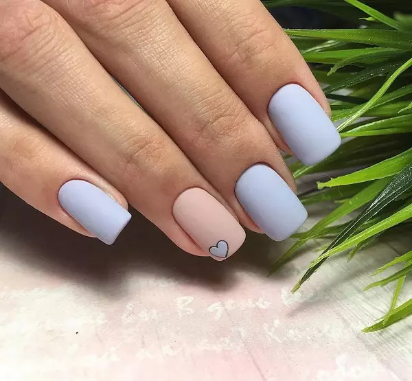 Matte Manicure (126 foto): Desain kuku matte monofonik dengan pernis, manicure musim panas yang indah dari Ombre Cherry Blossom 6471_56