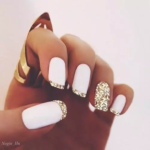 손톱에 그림이있는 흰색 프랜치 (55 사진) : 프랑스 매니큐어의 디자인의 새로운 디자인은 광장과 날카로운 손톱으로 6478_24