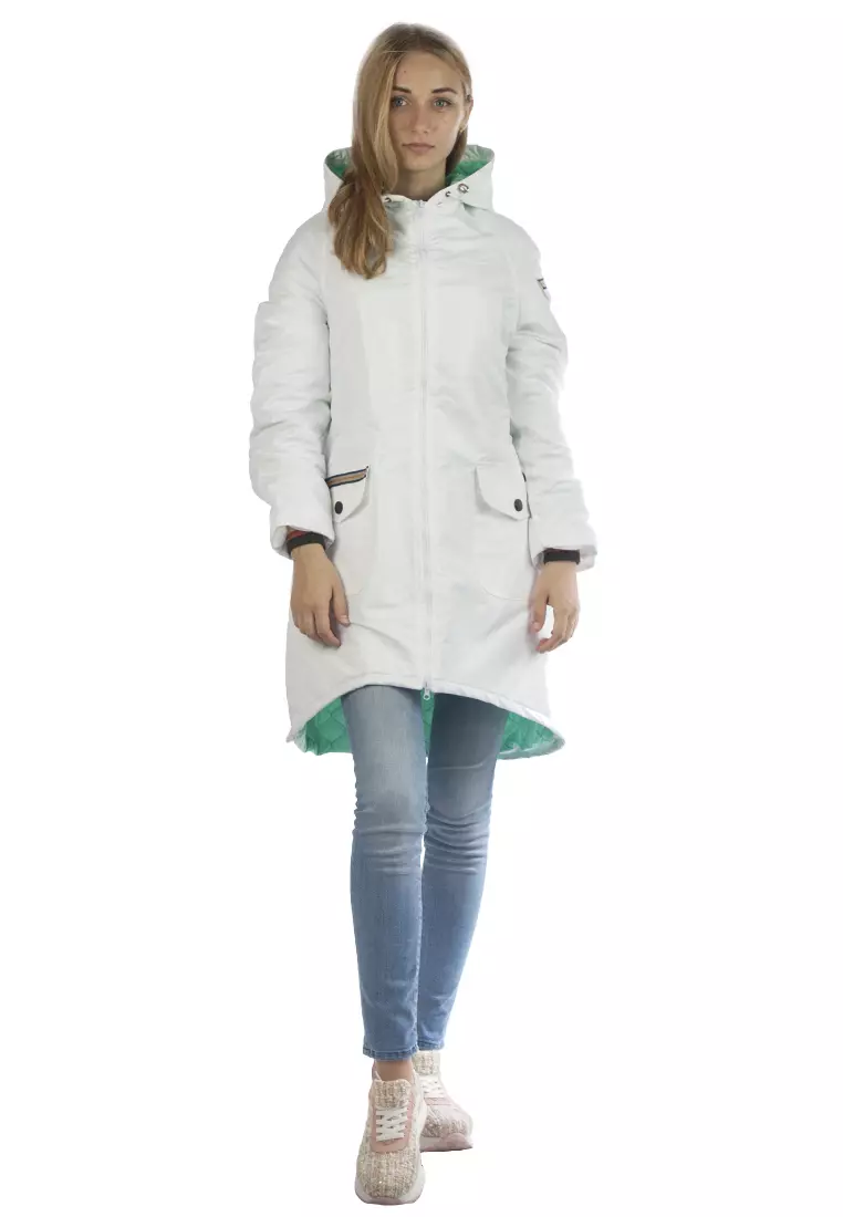 White Park (39 foto): Wanita Musim Sejuk dan Jaket Putih Spring 647_23