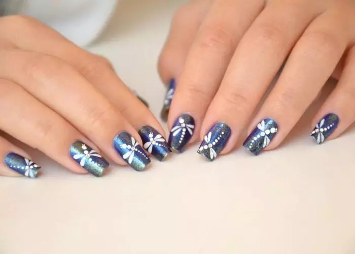 Dragonfly on the nails (56 photos): manicure design with rhinestone and drawing step by step 6485_32