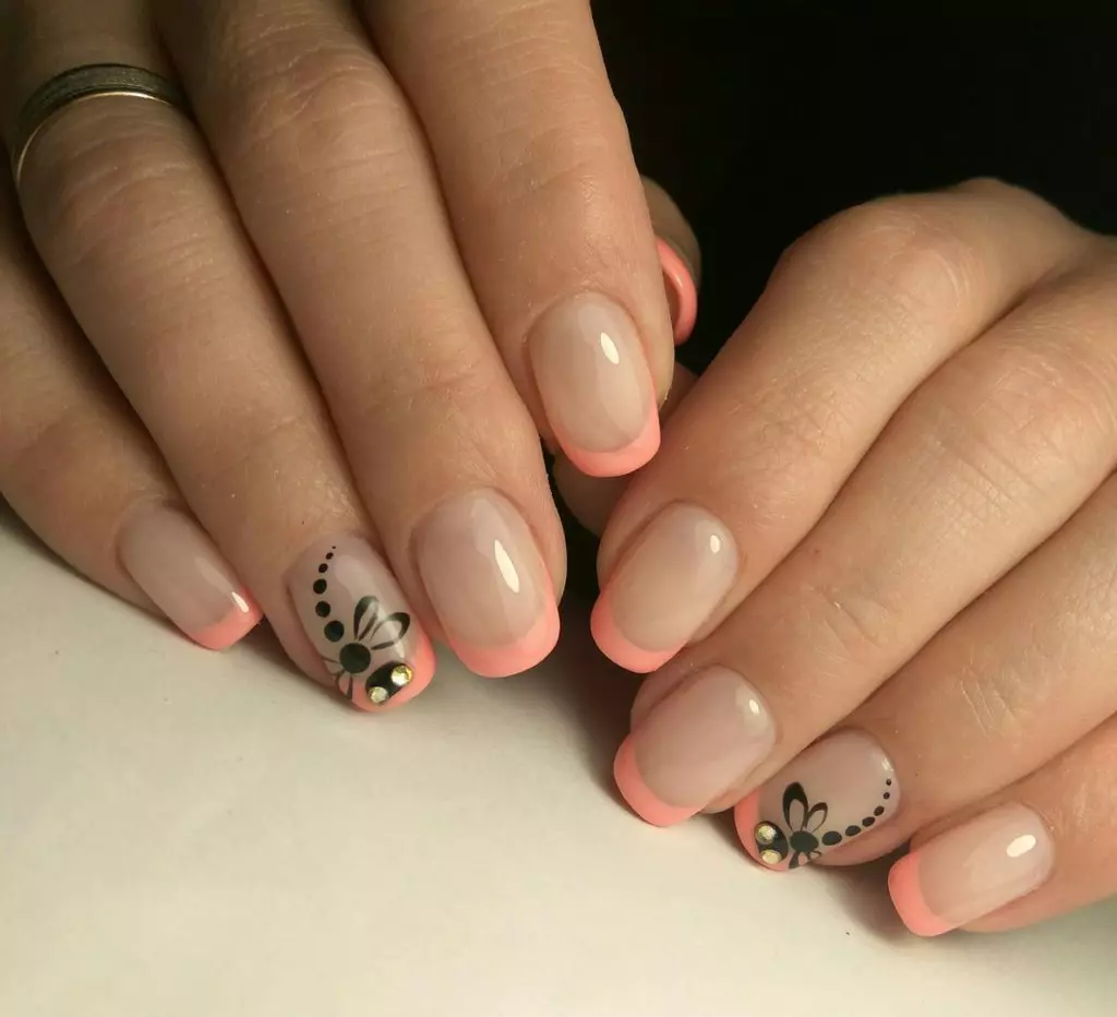 Dragonfly On The Nails (56 Wêne): Manicure Design with Rhinestone and Preging Peop 6485_5