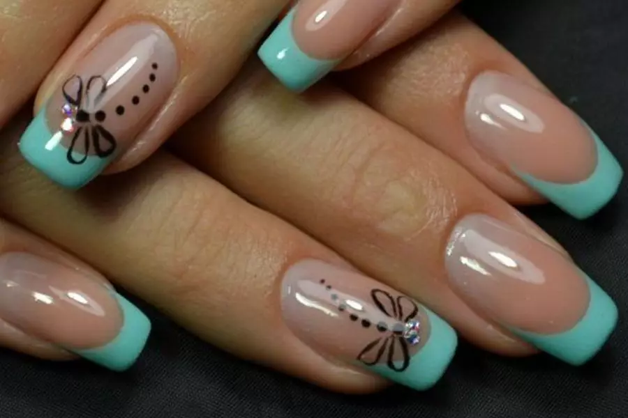Dragonfly On The Nails (56 Wêne): Manicure Design with Rhinestone and Preging Peop 6485_54