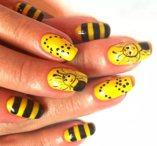 Manikúra s včelou (35 fotografií): myšlenky včelí design na nehty 6499_19