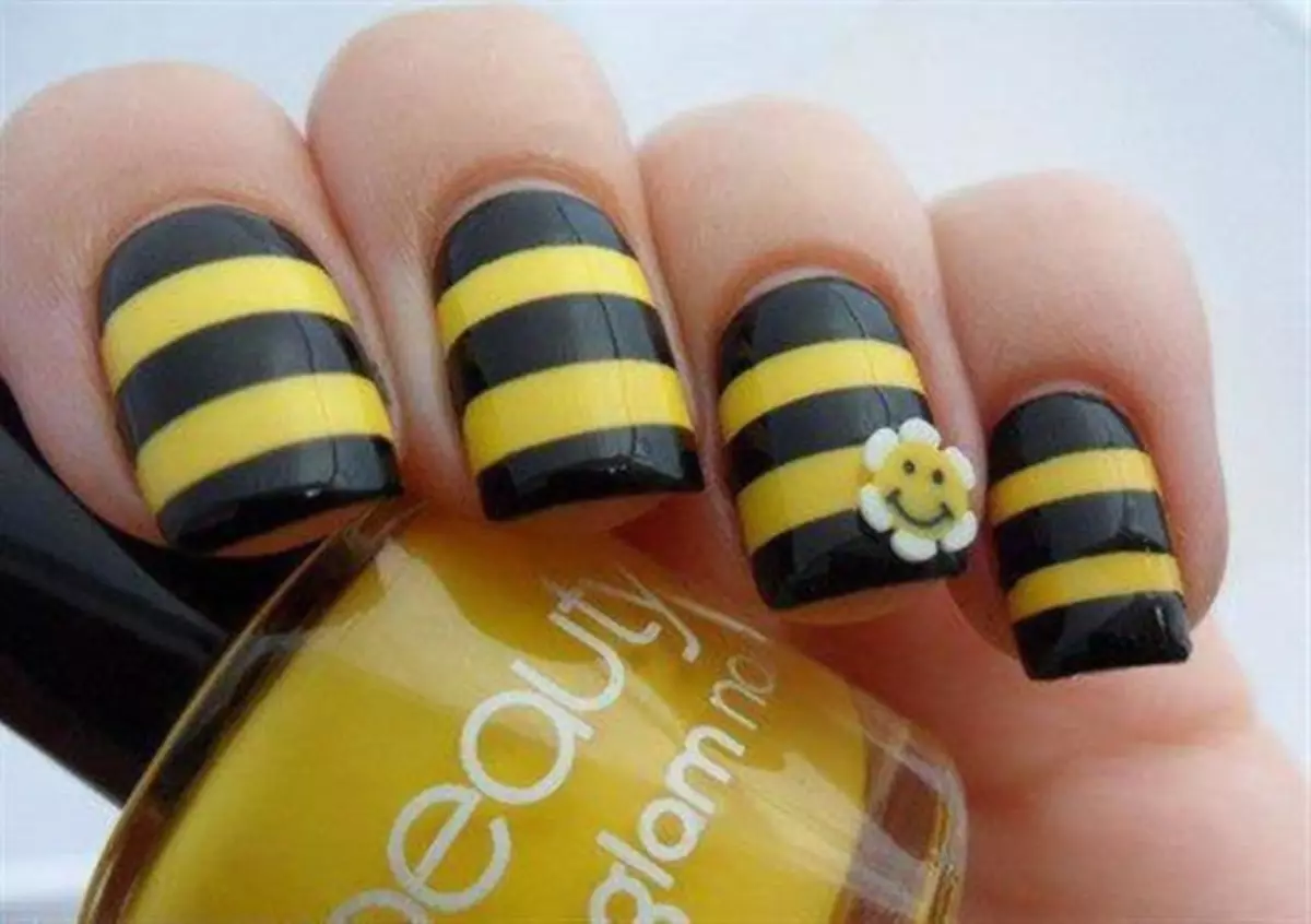 Маникури са пчелом (35 фотографија): Идеје пчелињих дизајна на ноктима 6499_21