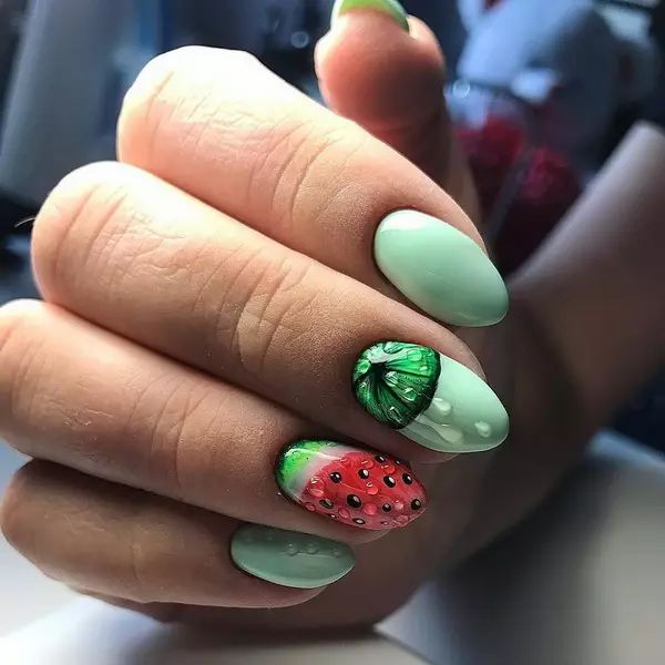 Manicure nrog Watermelon (55 Duab): Caij Ntuj Sov Tsim ntawm Tes Nrog Watermelon Teeb Duab Los Ntawm Kauj Ruam 6515_11